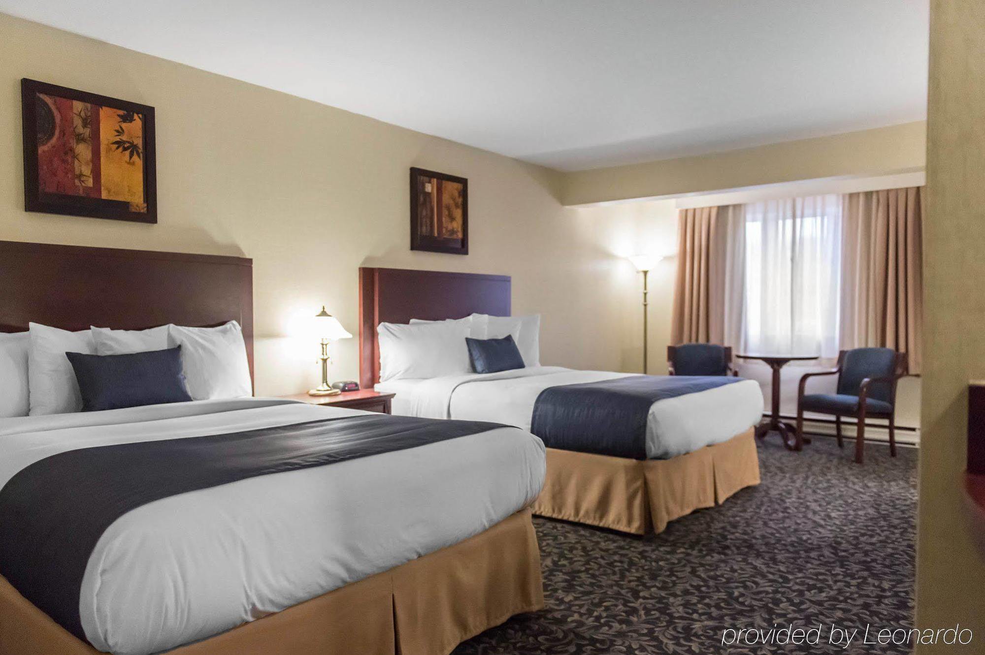 Quality Inn Mont-Laurier Bagian luar foto